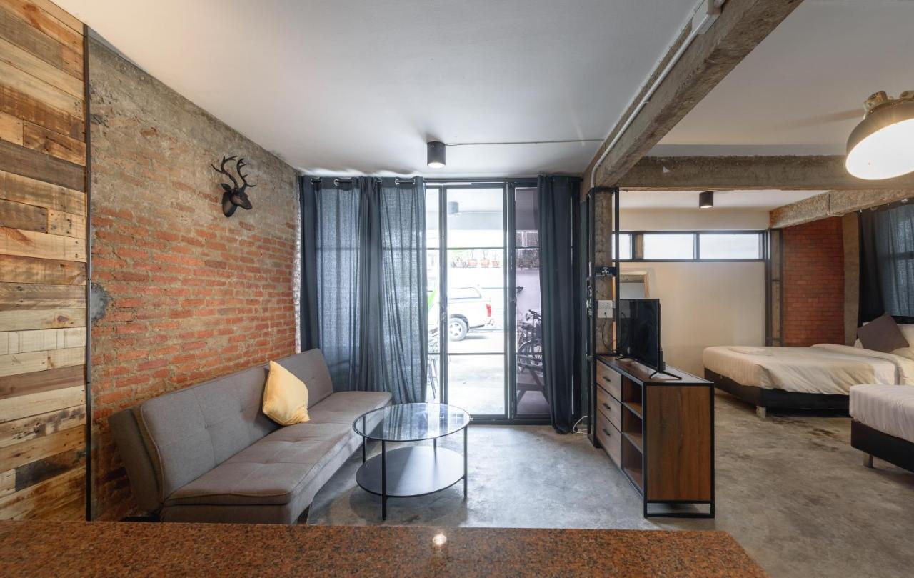 Wisma tamu Siam Square House 3*