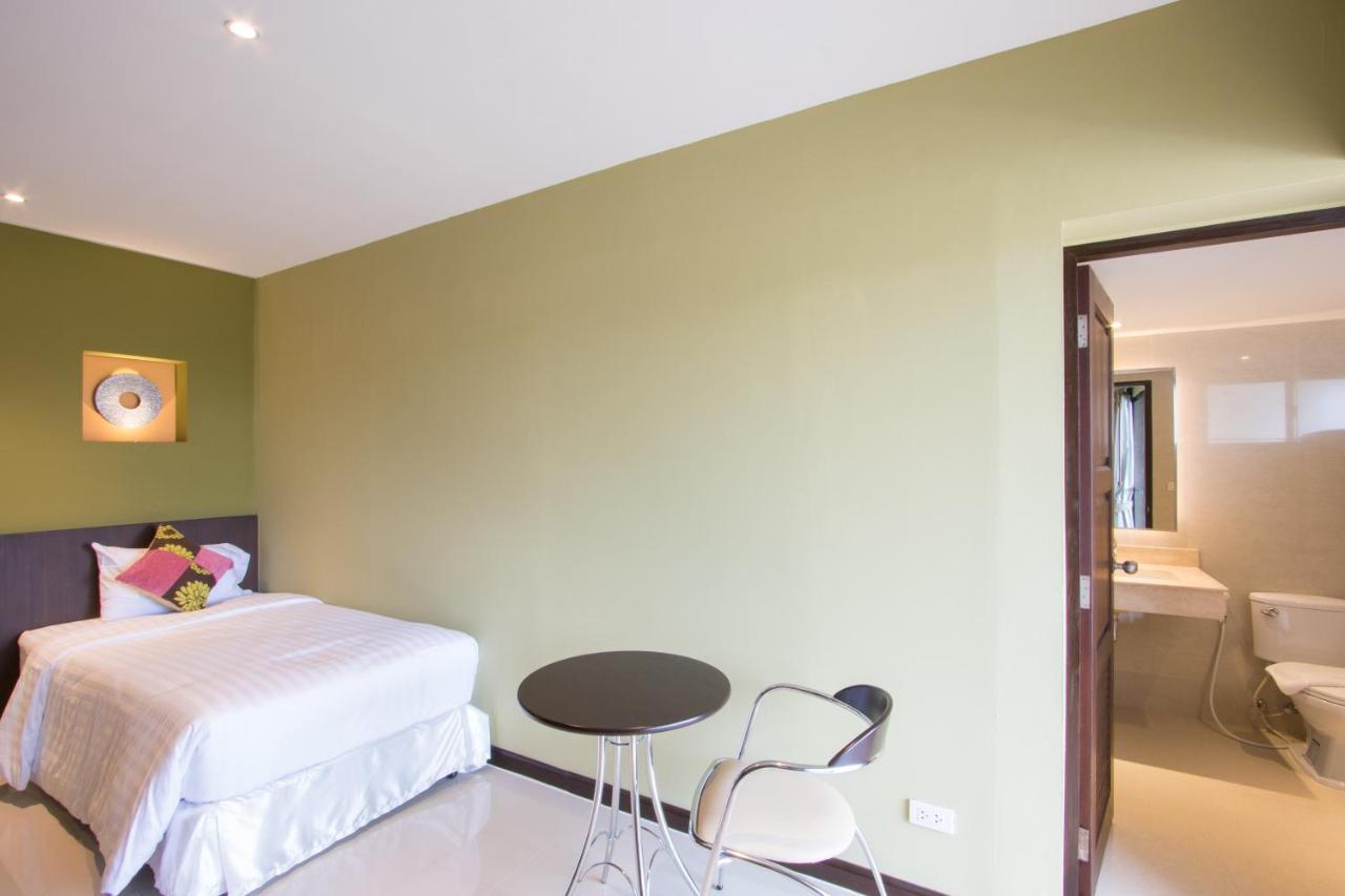 Chateau De Sukhumvit Aparthotel 3*
