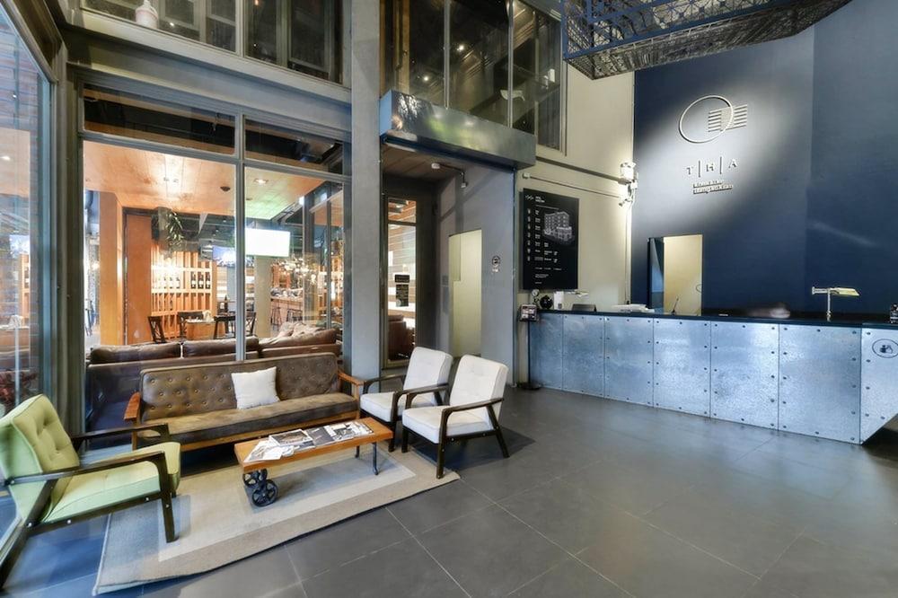 Tha Loft By Th District Hotel