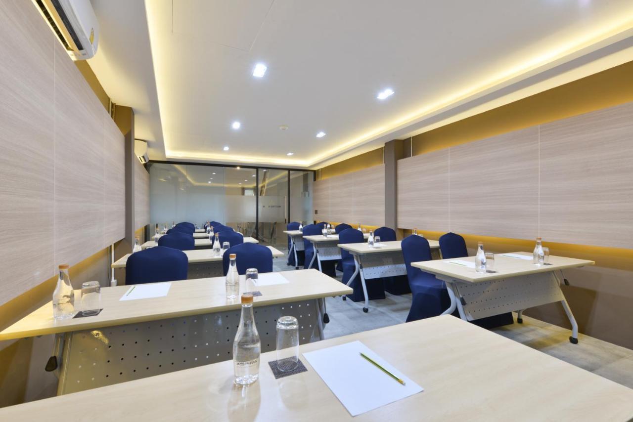 Hotel Aspira One Sutthisan