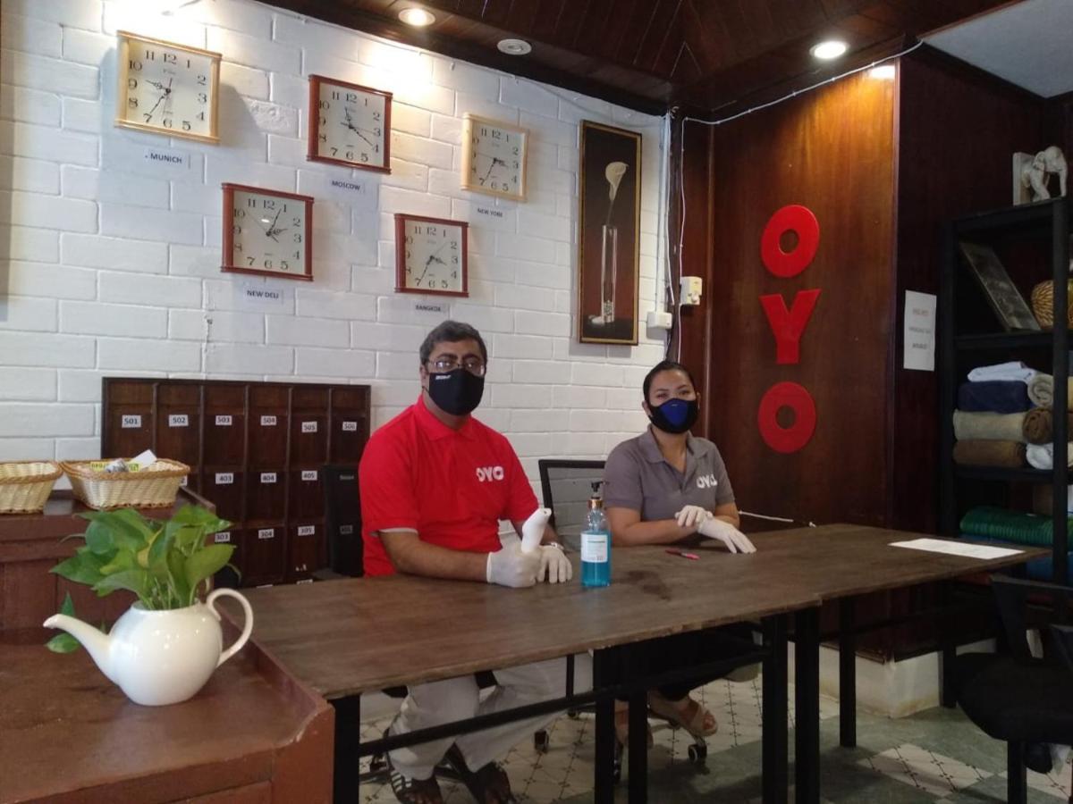 The Twins Hostel 2* Bangkok