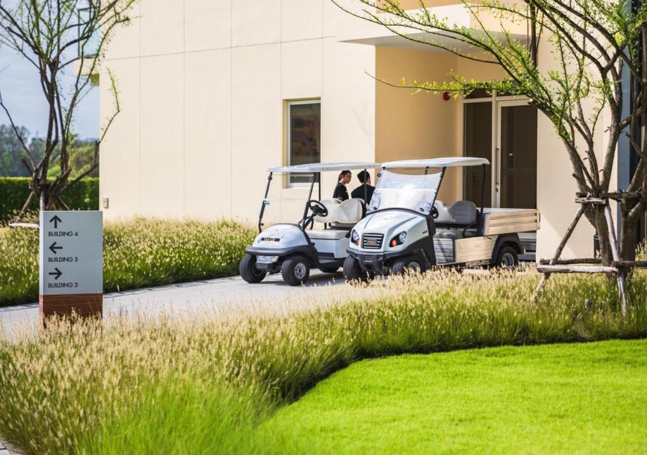 Eastin Thana Golf Tempat peranginan