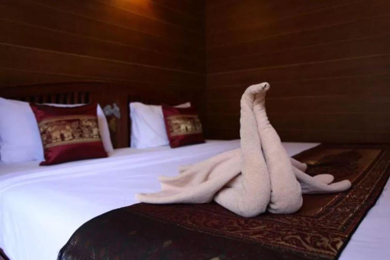 Inn Tanee Place Bangkok