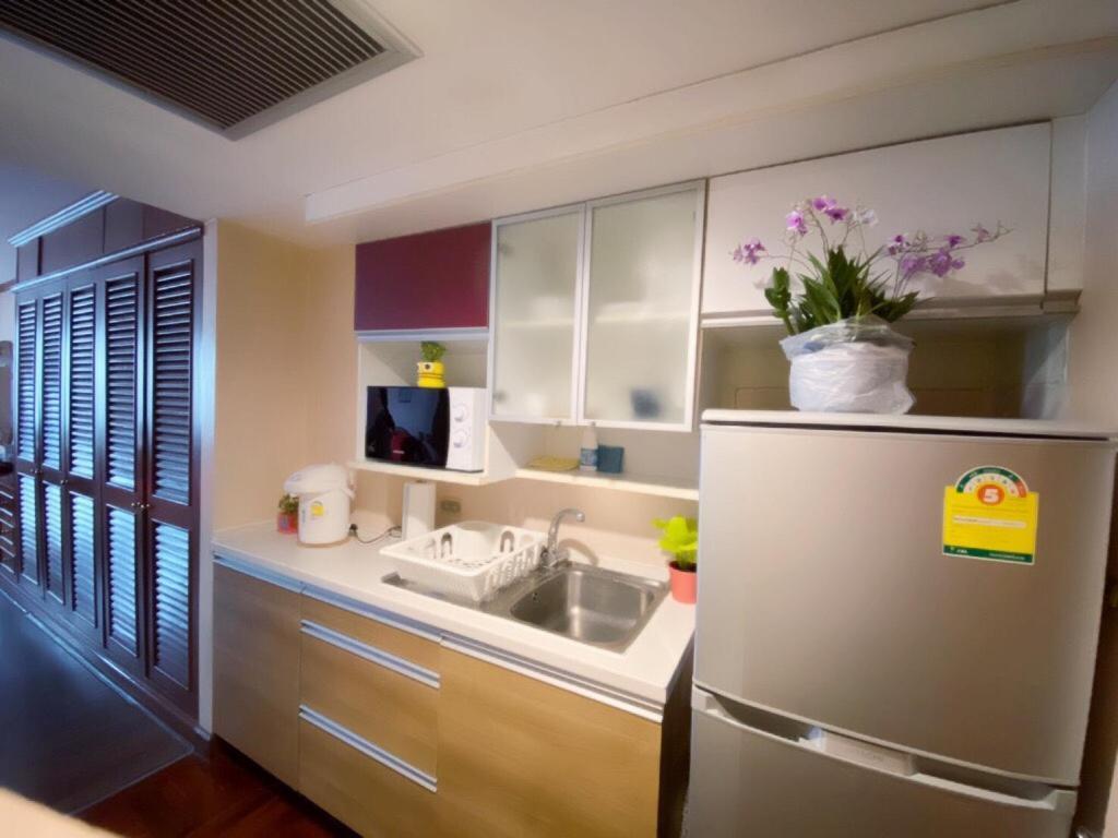 Apartment Omni Tower Cozy Nana Bts