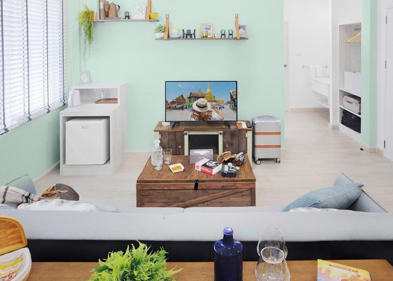 Katil Hide And Seek Boutique Hometel Bangkok