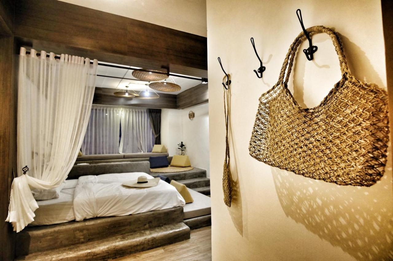 Krung Boutique Katil