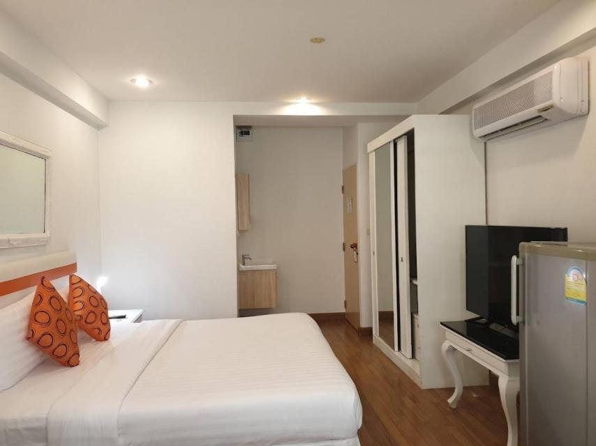 Arawana Phromphong Aparthotel Bangkok