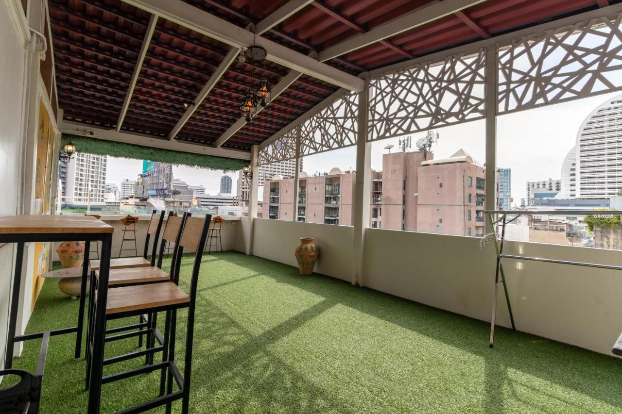 Snoozzze ใกล้รถไฟฟ้า ย่านบางรัก (adults Only) Bangkok