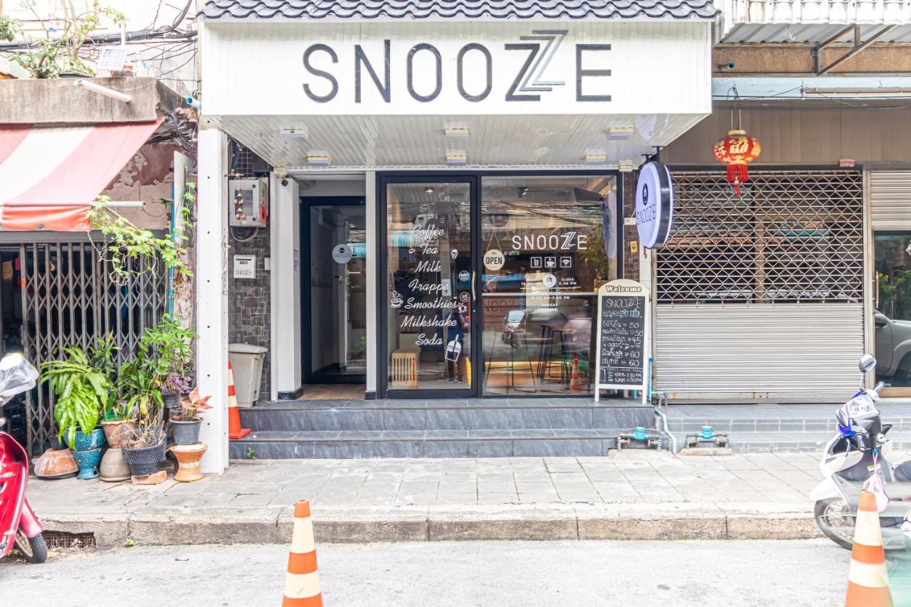Hostel Snoozzze ใกล้รถไฟฟ้า ย่านบางรัก (adults Only) Bangkok