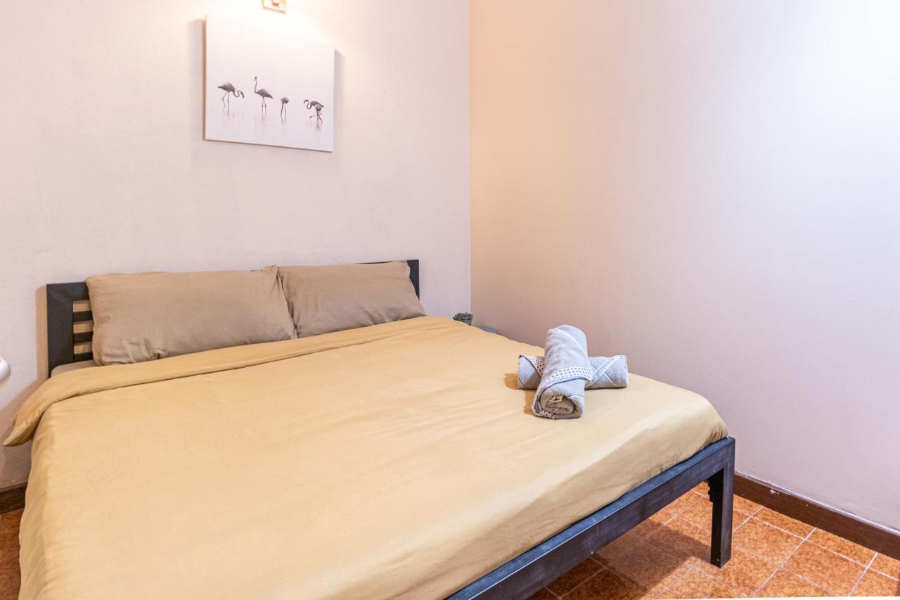 Snoozzze ใกล้รถไฟฟ้า ย่านบางรัก (adults Only) * Bangkok