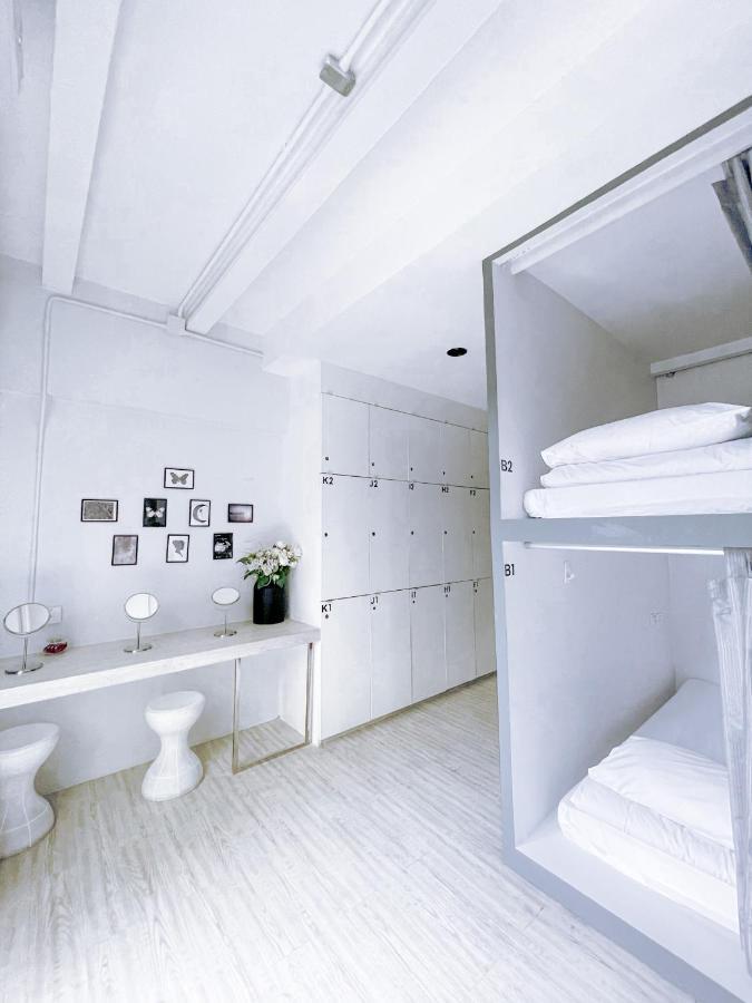 Albergue 3howw @ Sukhumvit 21 *