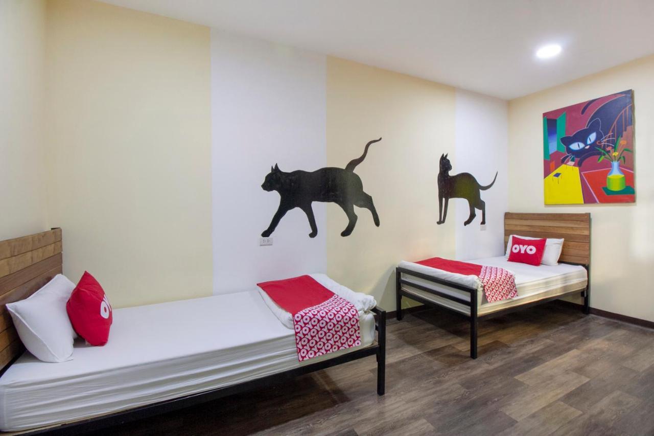 Hostel Art Sanamchai Bangkok
