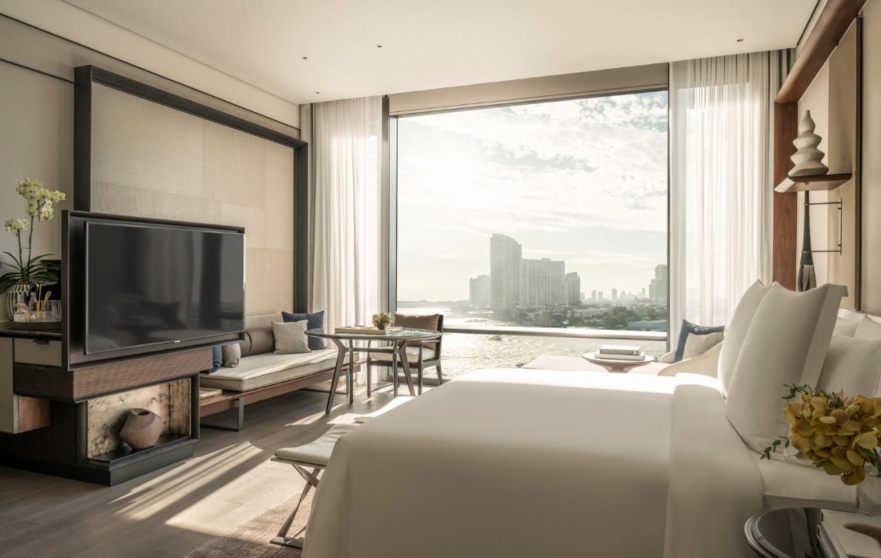 Four Seasons At Chao Phraya River 5*