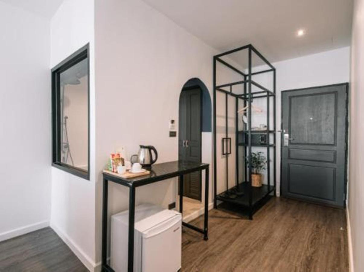 Hotel Kowtha Rivertel