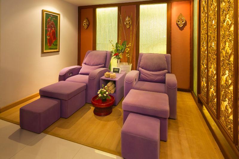 Lasalle & 3* Bangkok