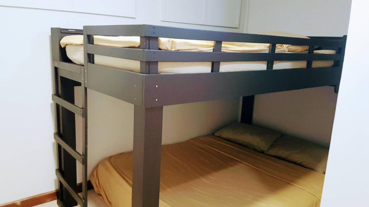 Snoozzze ใกล้รถไฟฟ้า ย่านบางรัก (adults Only) Asrama Bangkok