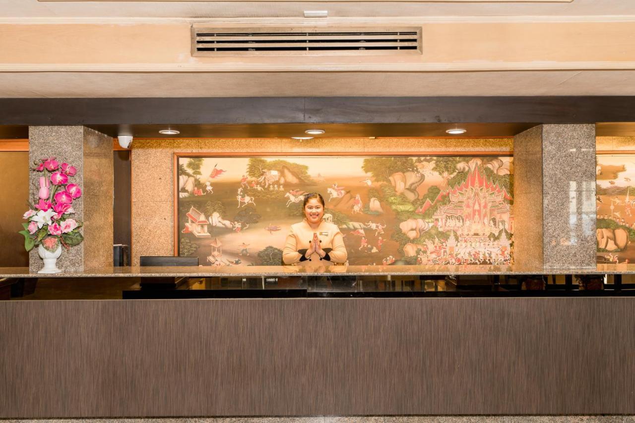 Niran Grand