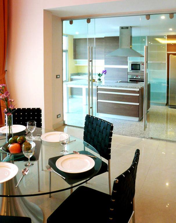 Seven Place Executive Residences Aparthotel 3*