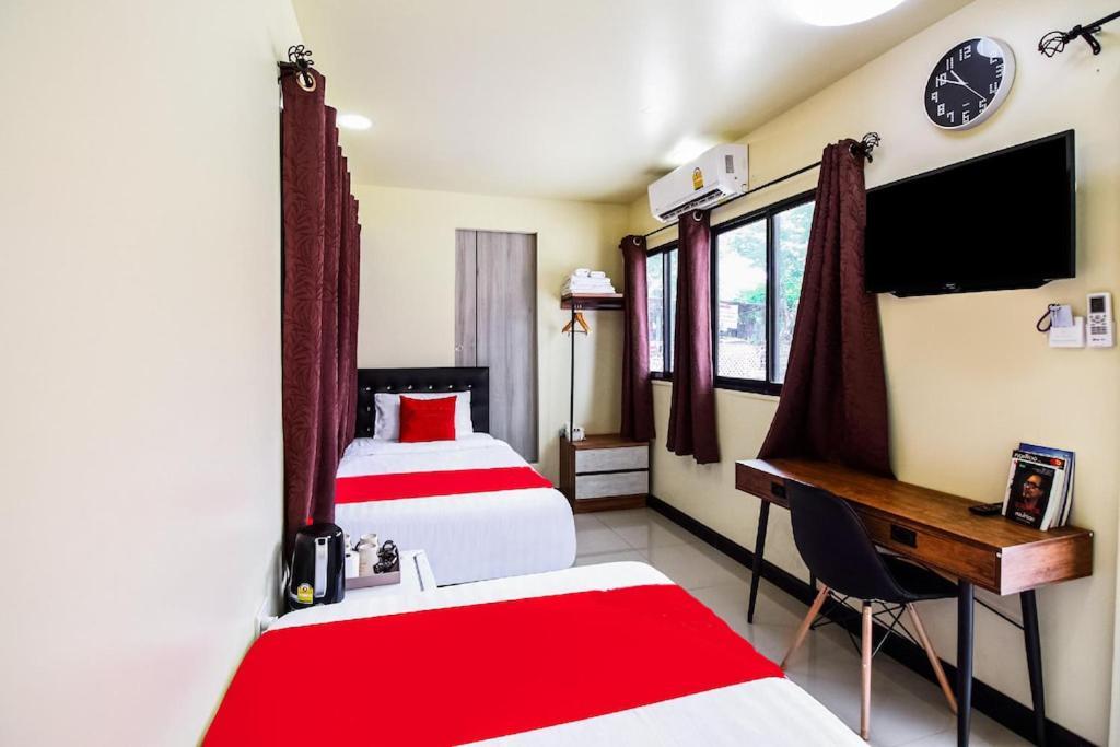 Hotel 5box Donmuang Airport 3*