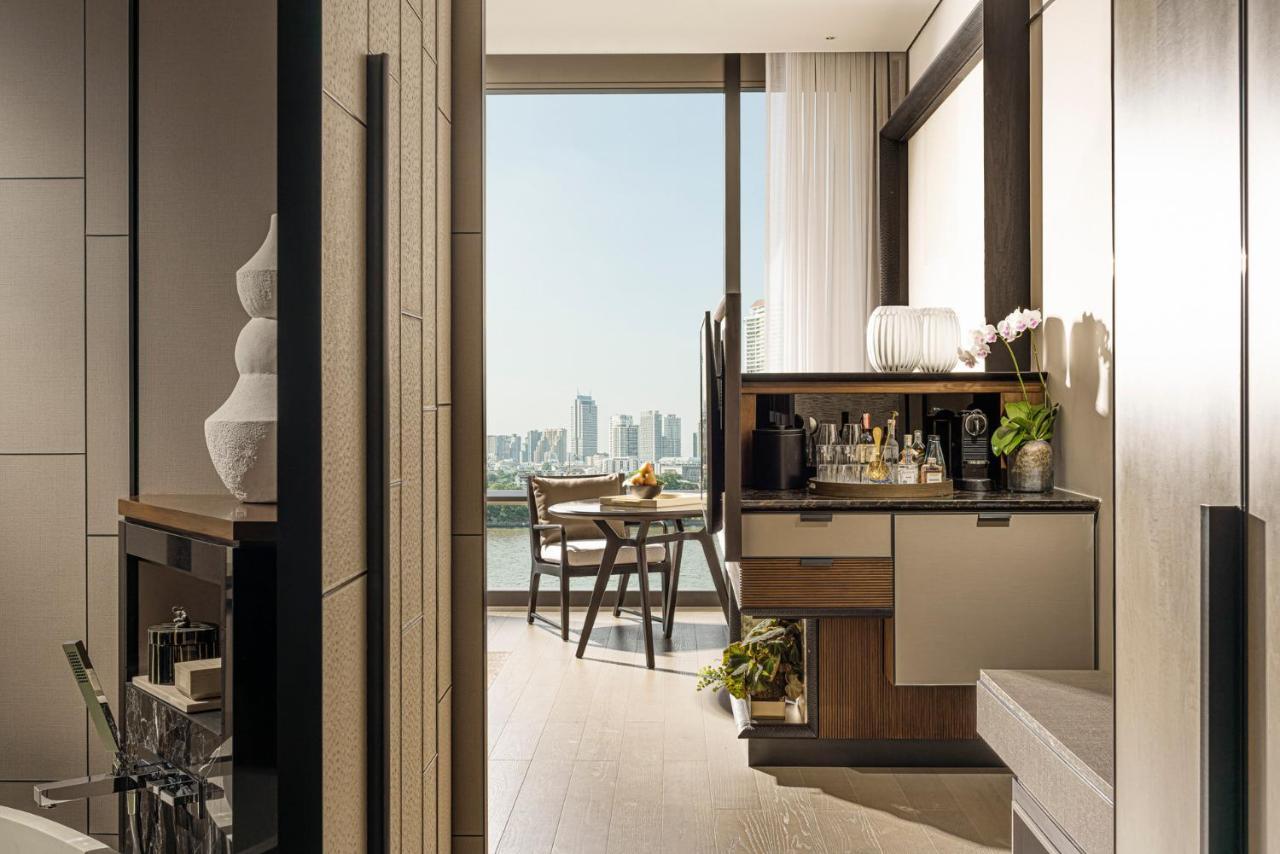 Four Seasons At Chao Phraya River Bangkok