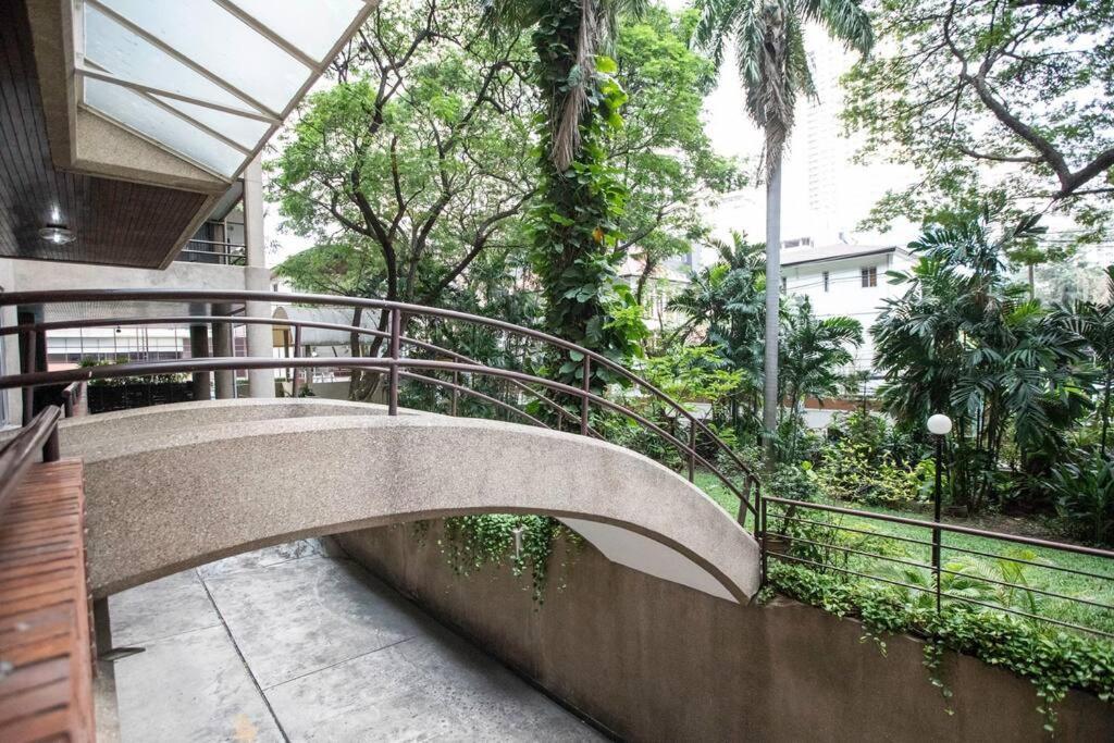 Krystal Court Apartemen