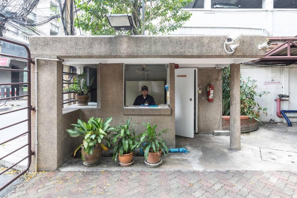 Krystal Court Apartemen *