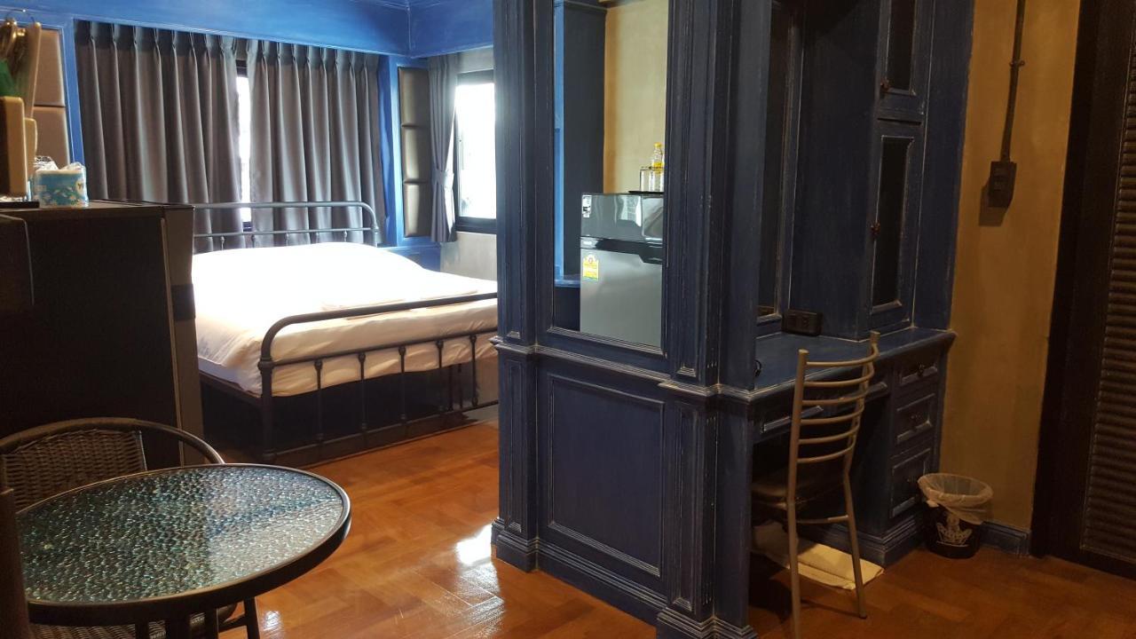 Bed Place Albergue Banguecoque