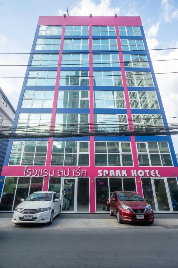 Hotel Spark - Mrt Queen Sirikit - Sha Extra Certified Bangkok