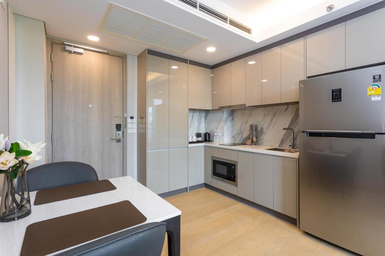 Wyndham Queen Convention Centre Hotel 4*