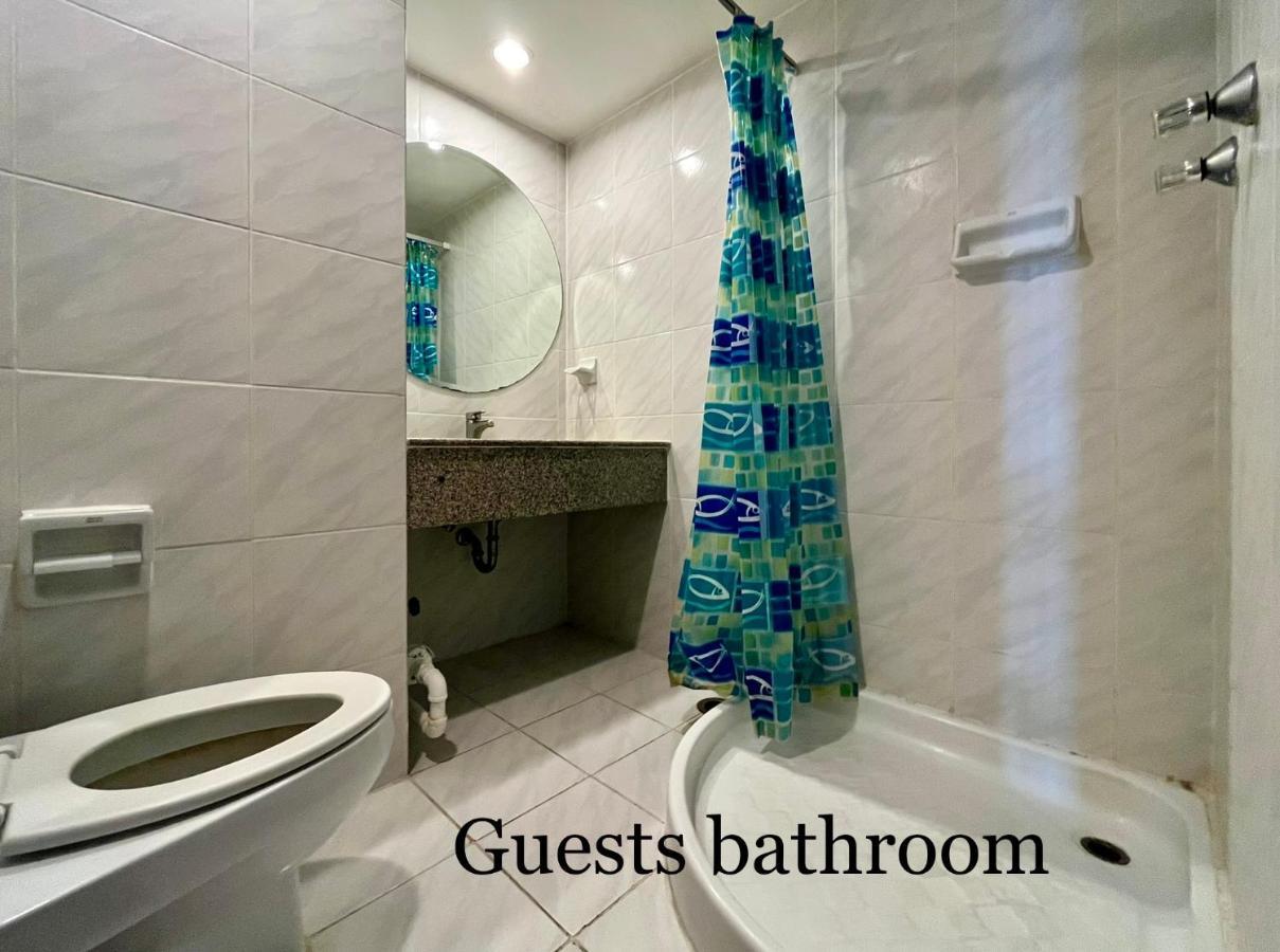 Omni Towers - Large 1 Bedroom Soi Nana * Bangkok