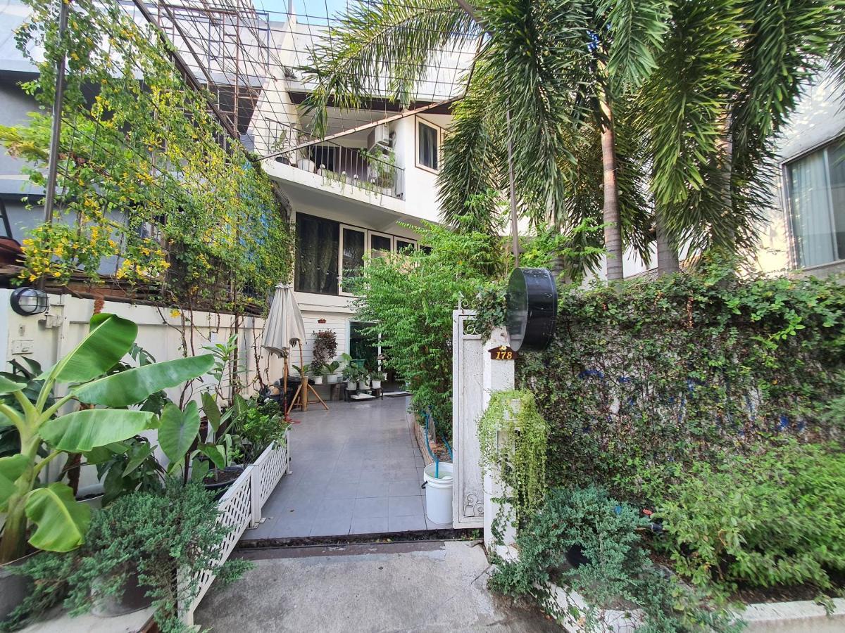 Home16 Sukhumvit16