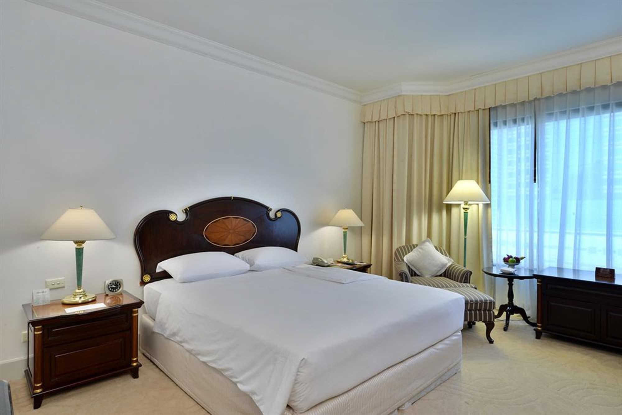 Evergreen Laurel Hotel