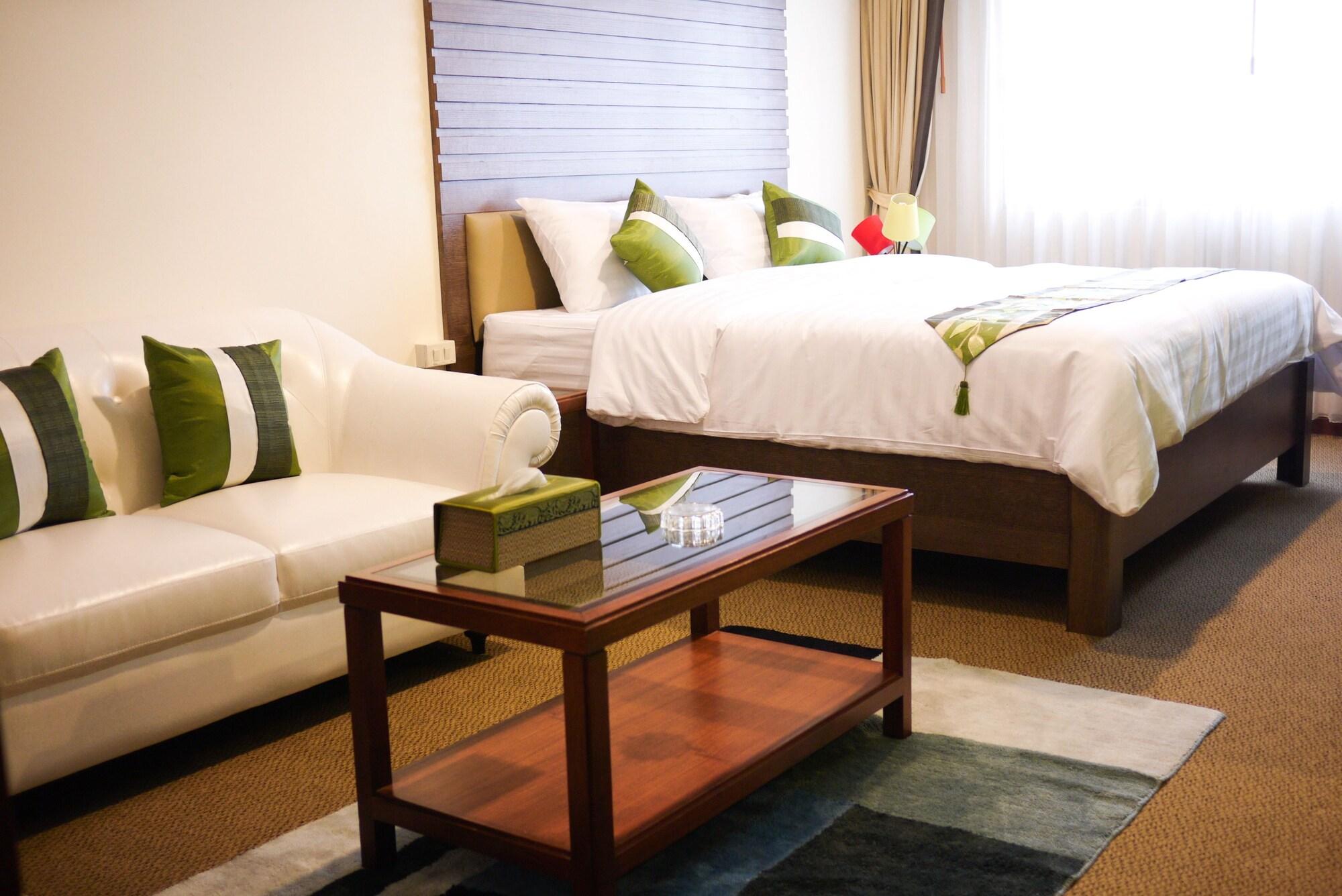 Hotel Triple 8 3*