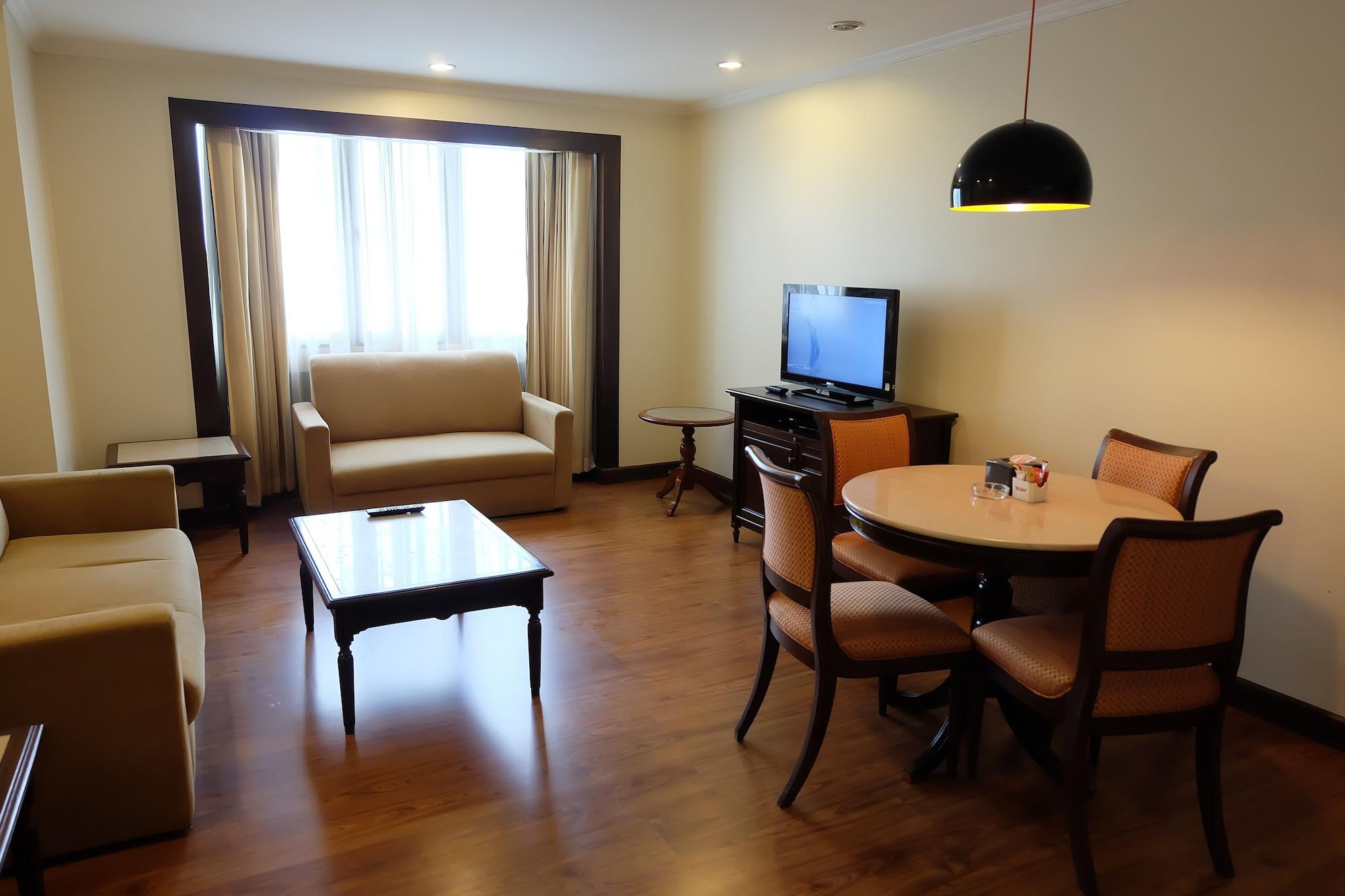 Omni Tower Sukhumvit Nana By Compass Hospitality