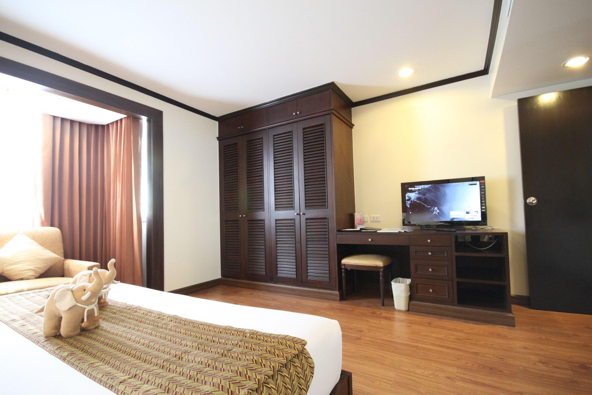 Omni Tower Sukhumvit Nana By Compass Hospitality