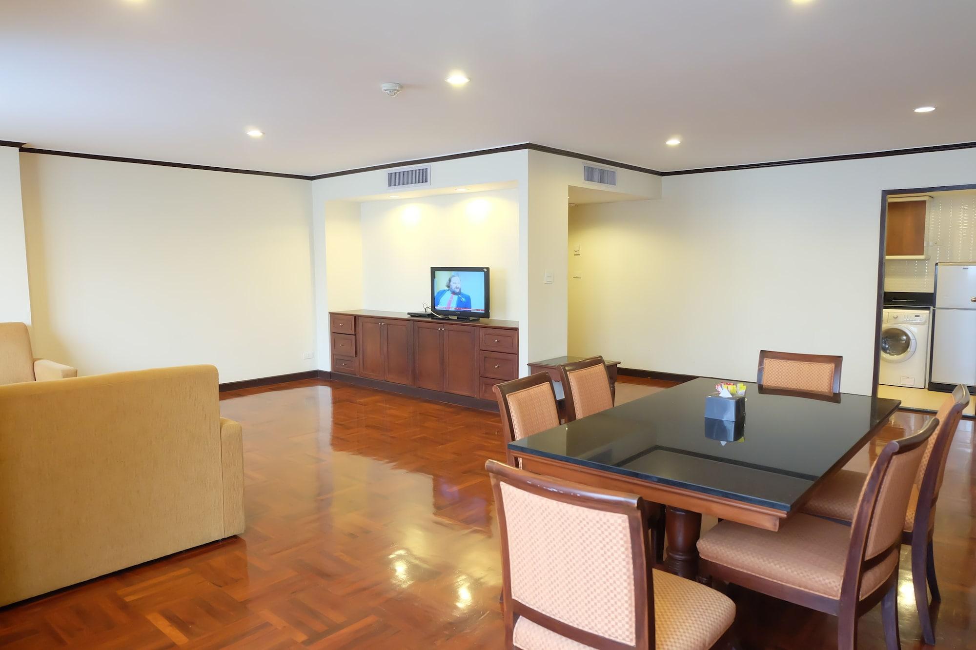 Omni Tower Sukhumvit Nana By Compass Hospitality Bangkok