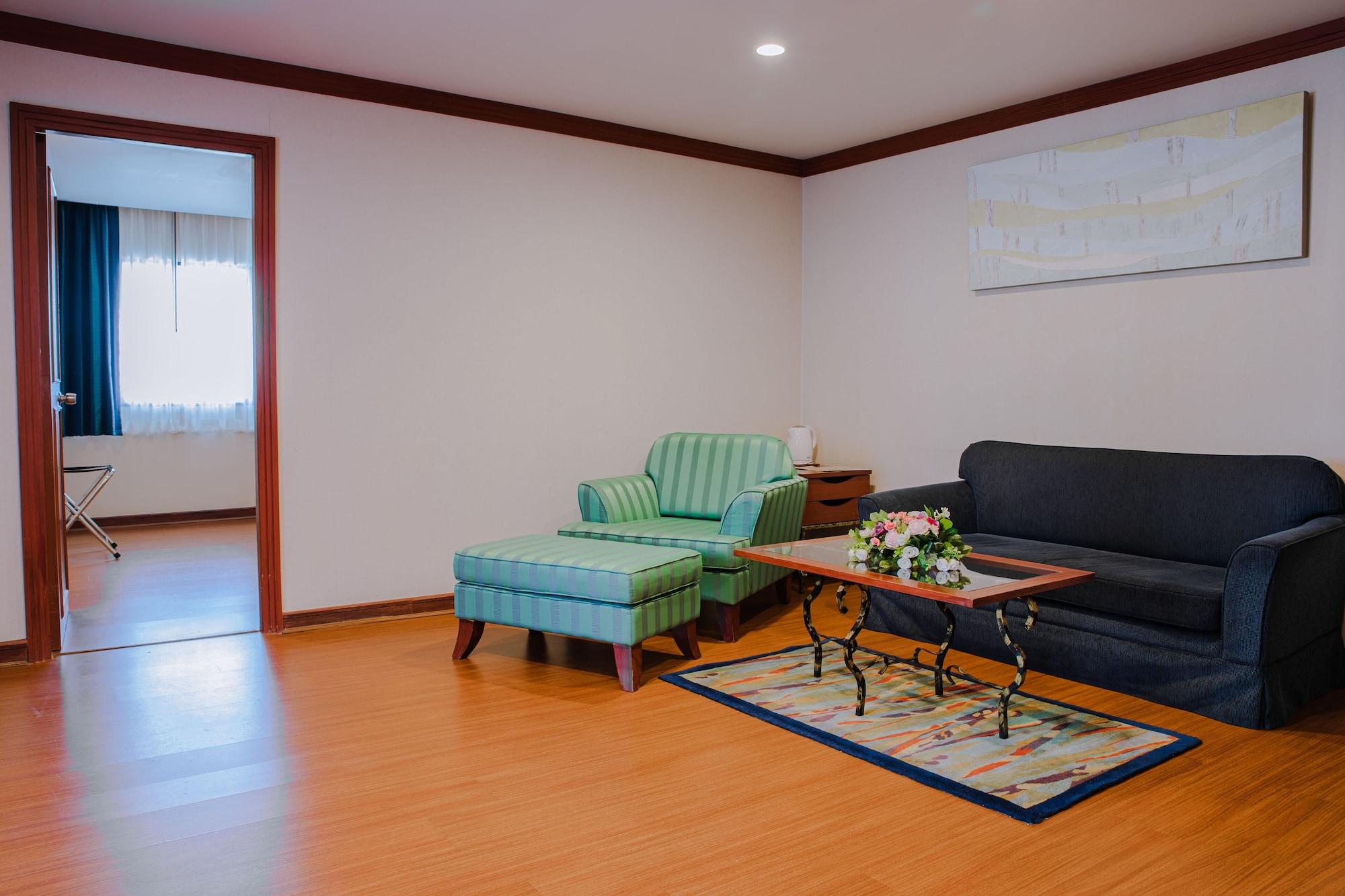 Baiyoke Hotel
