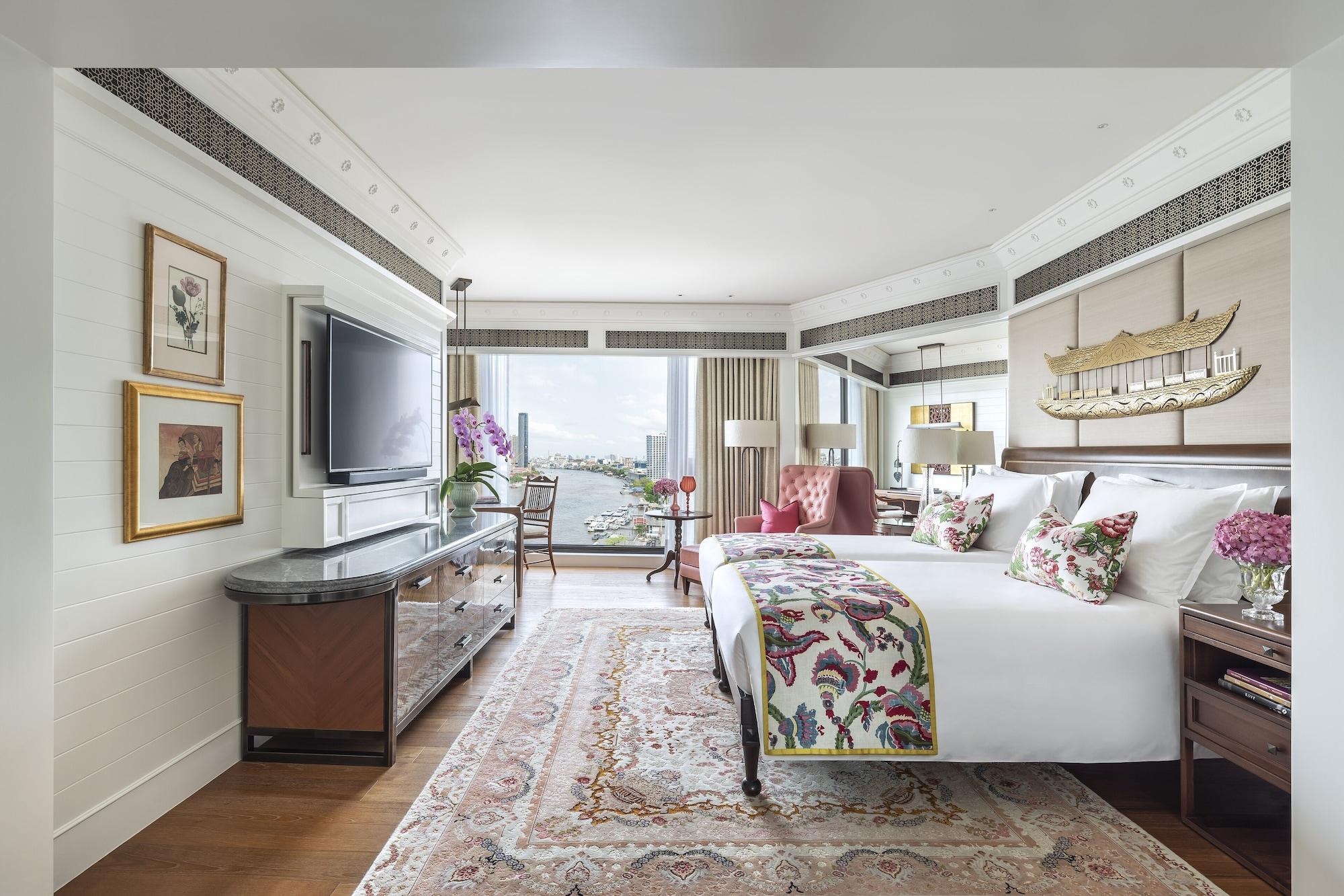 Mandarin Oriental, Hotel