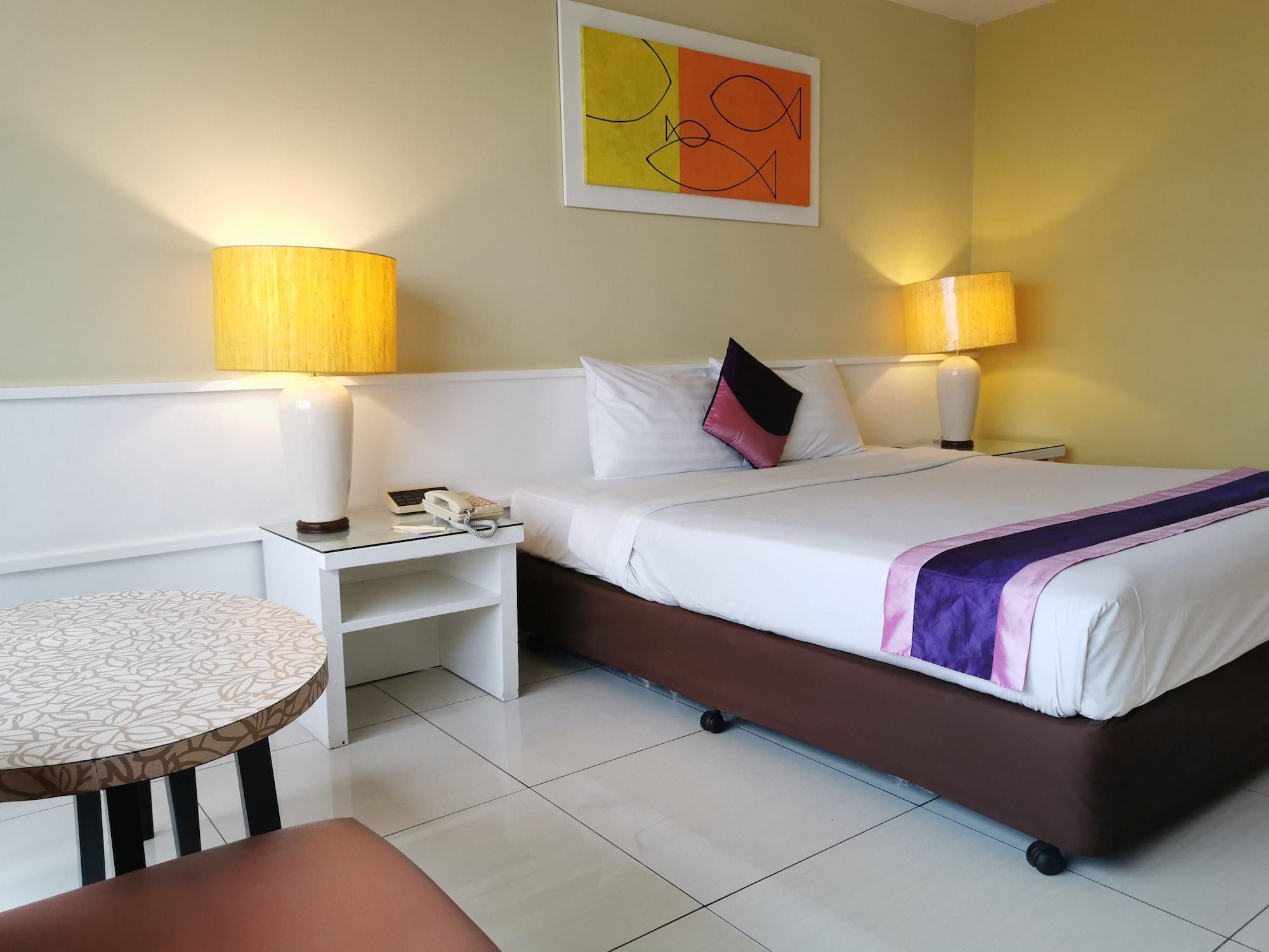 Hotel Tongtara Riverview
