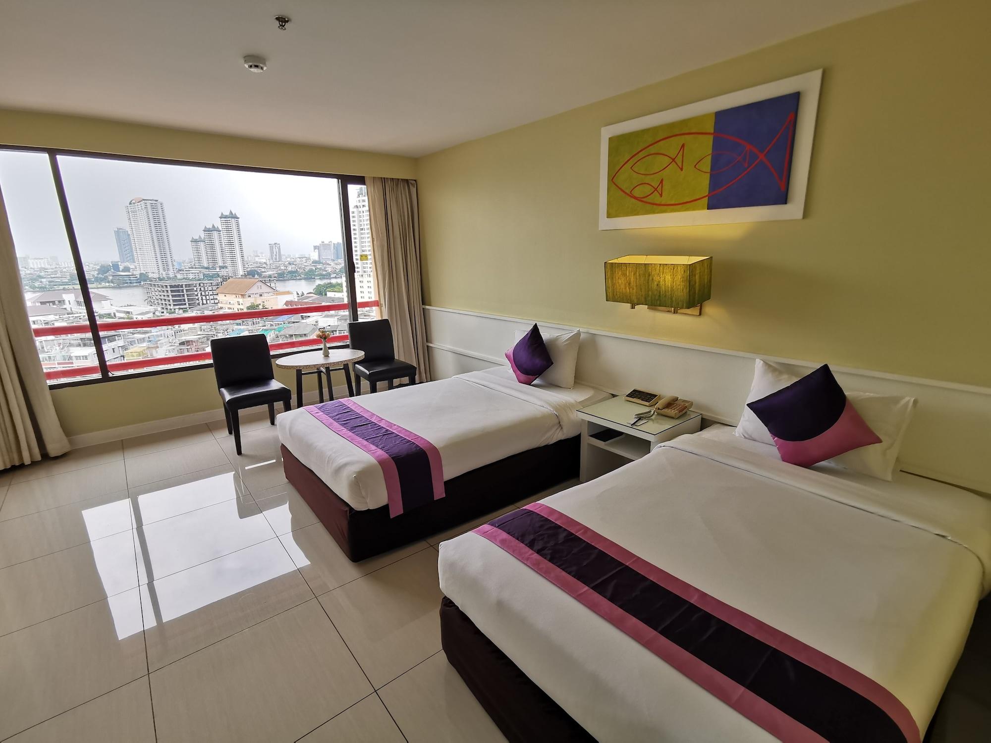 Hotel Tongtara Riverview