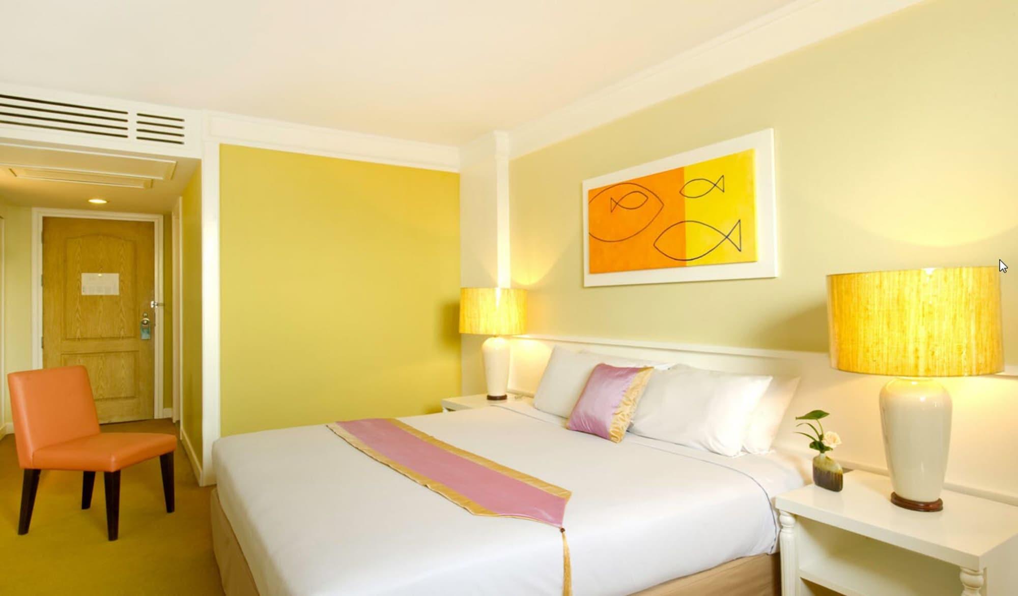Tongtara Riverview Hotel 4*