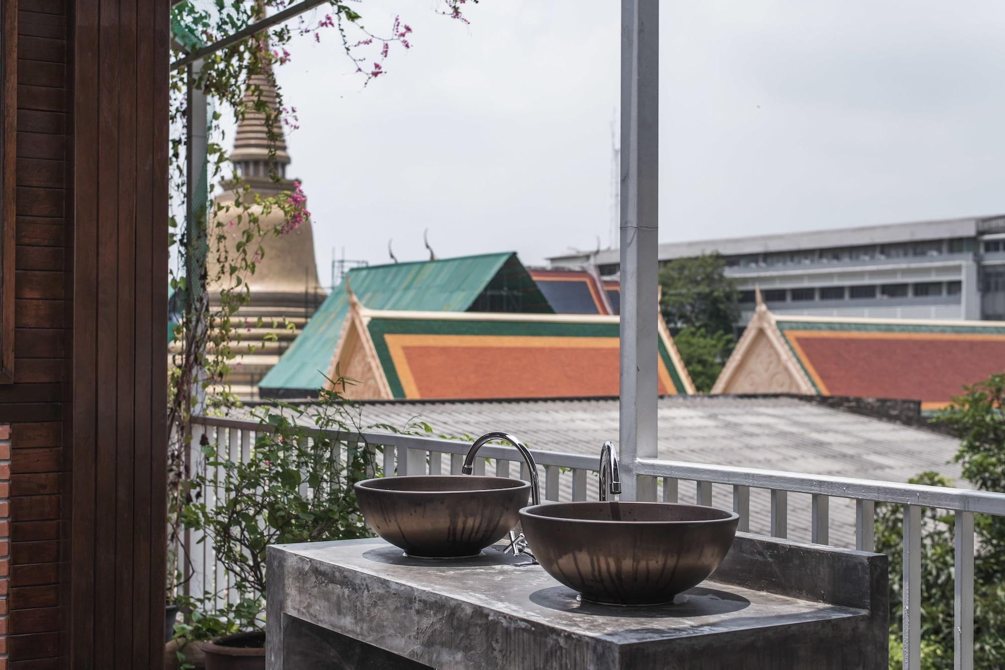 Hotel Feung Nakorn Balcony And Cafe 3*