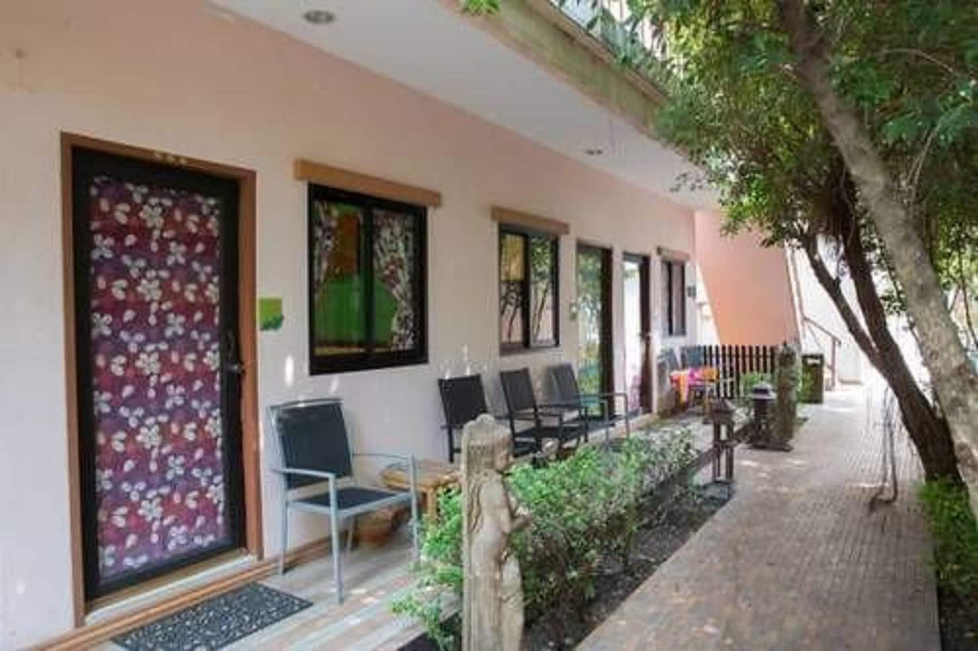 Ploykhumthong Boutique 4*