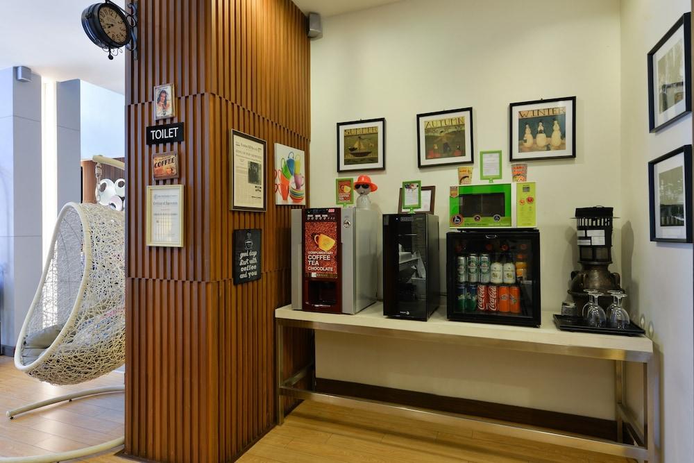 Icheck Gems Center Silom 3* Bangkok