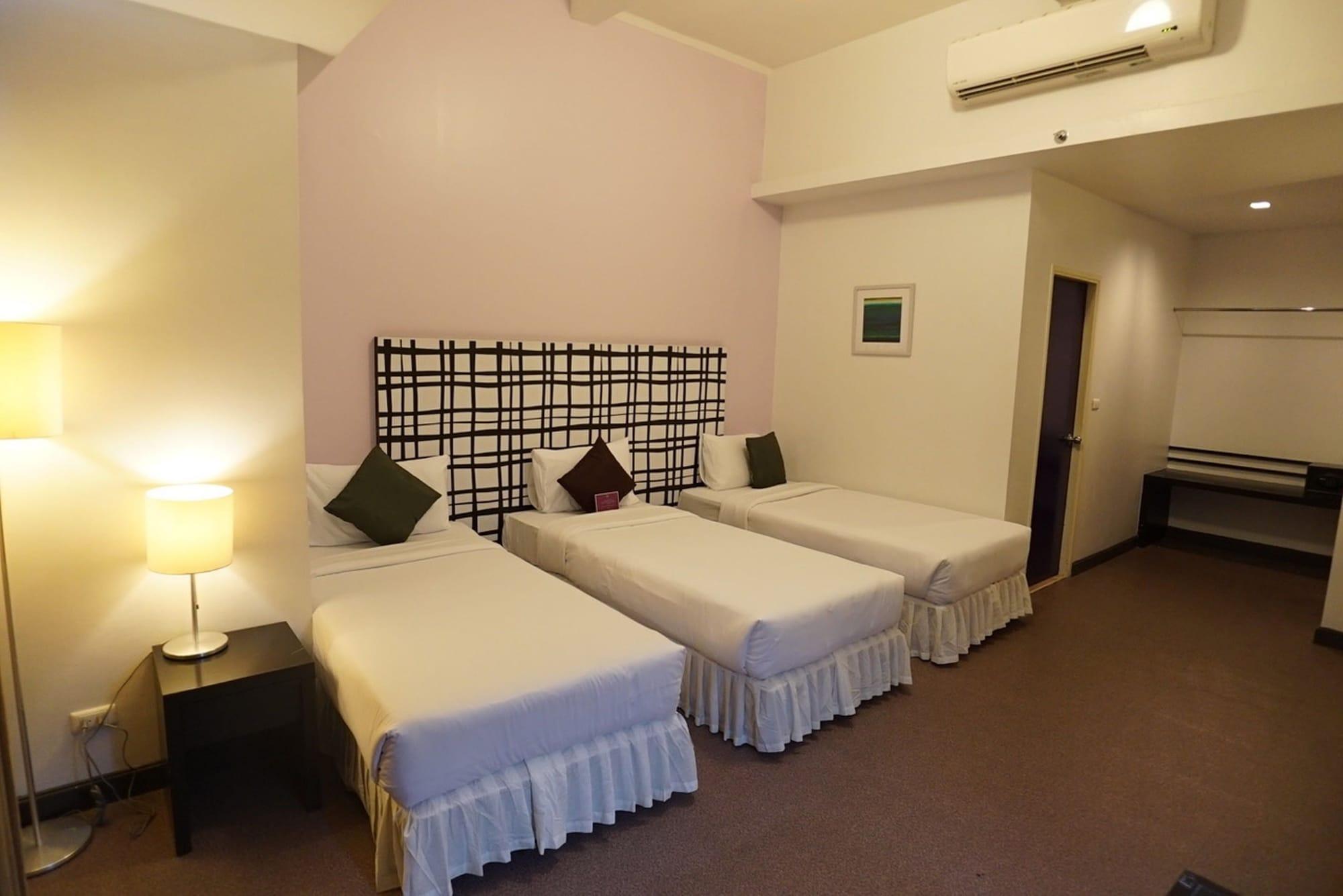 Hotel The Embassy Sathorn Bangkok