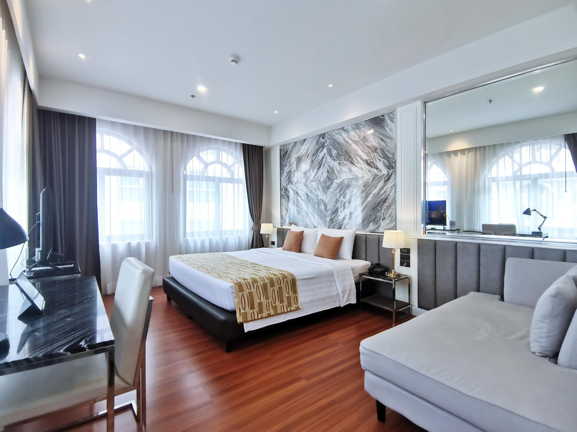 Hotel The Bless And 4*