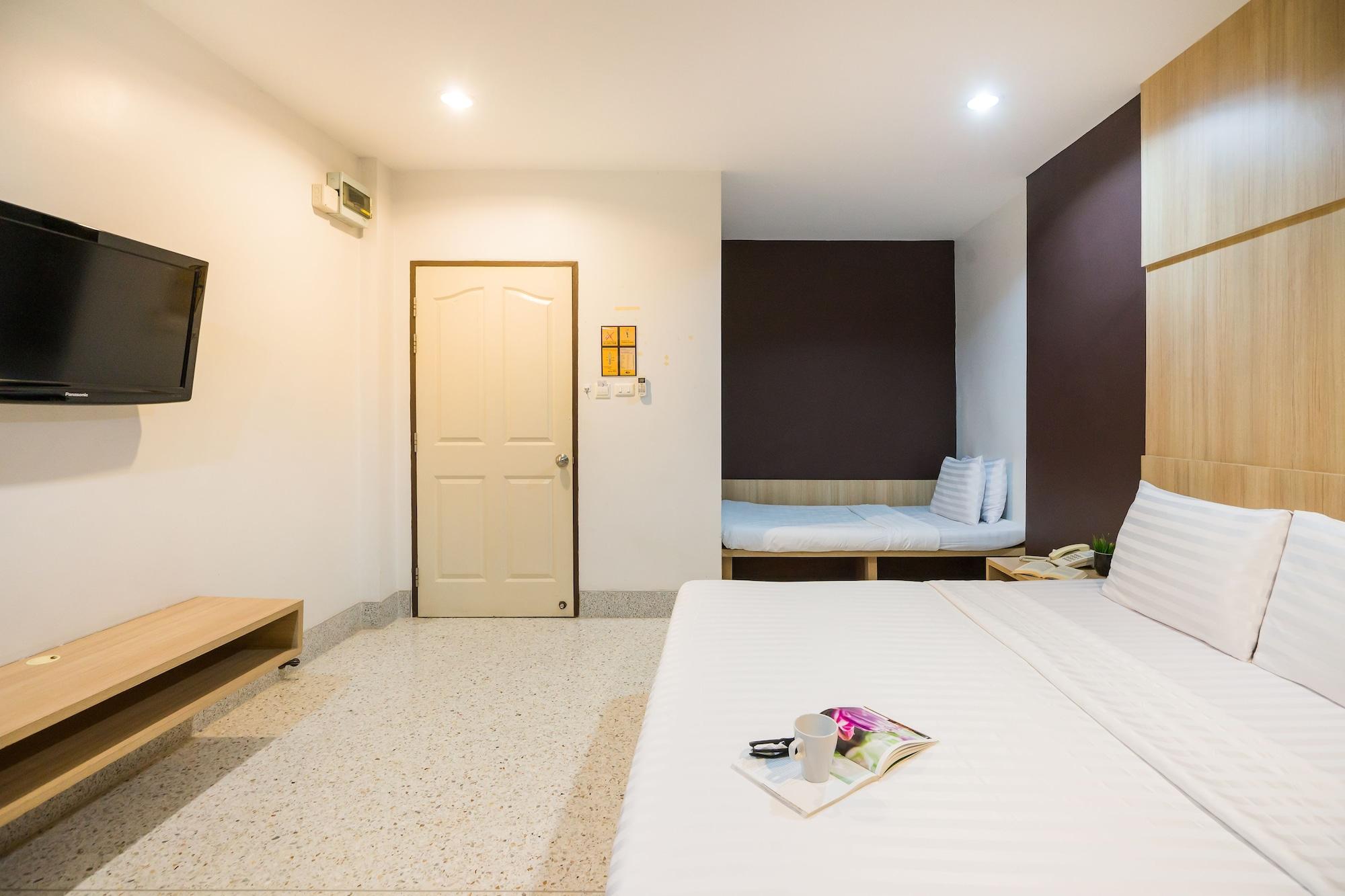 Hotel The Fifth Bangkok