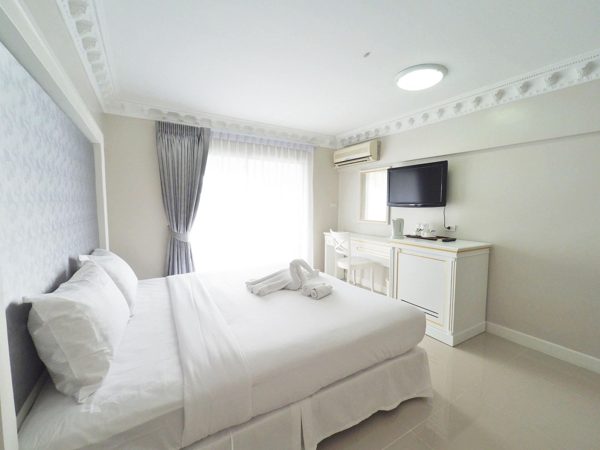 Romance Sukhumvit 97 Hotel 3*