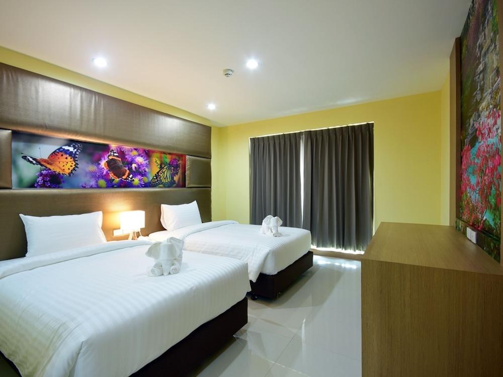 Siam Golden Place Suvarnabhumi Hotel 4*