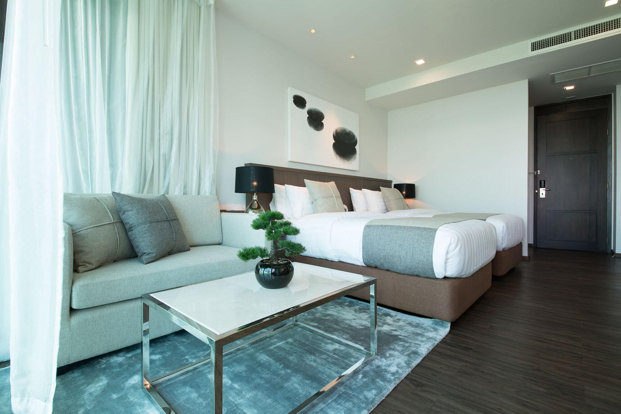 Civic Horizon & Hotel 4*